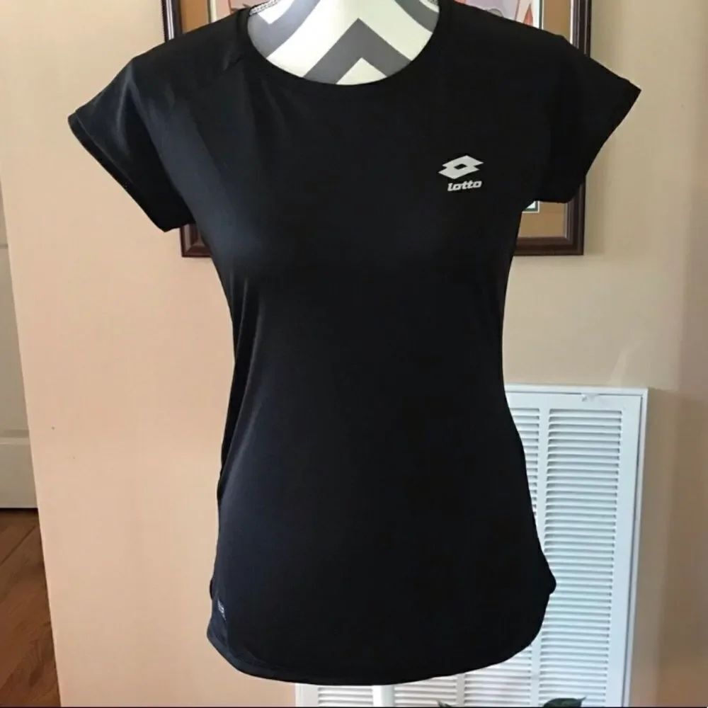 Lotto Italian Sport MEDIUM Black Workout Shirt - Picture 2 of 5
